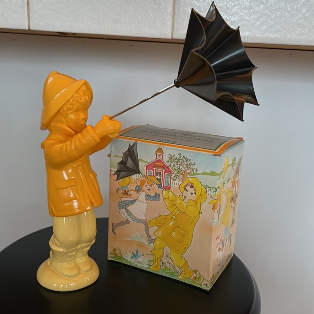 Avon Vintage Tug-a-Brella Windmoon‎ cologne bottle
